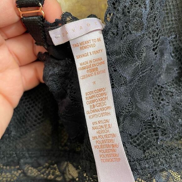 Savage Fenty black lace t-back bralette, size 1X - Picture 3 of 5